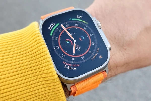 Recenze chytré hodinky Apple Watch Ultra