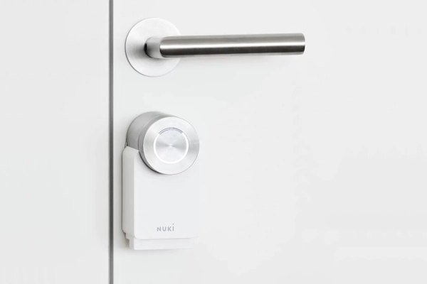 Recenze chytr dven zmek Nuki Smart Lock 3.0 Pro (2022)