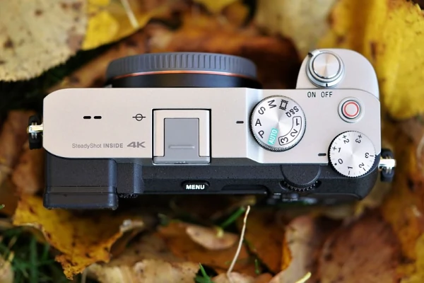 Recenze digitální fotoaparát Sony Alpha A7C (2020)