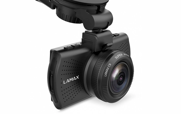 Recenze kamera do auta Lamax C9 (2019)