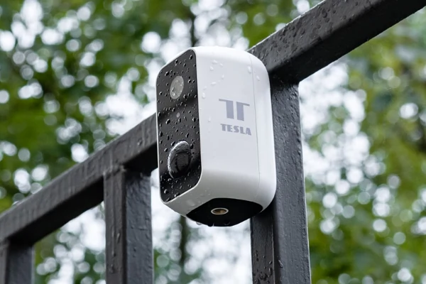 Recenze IP kamera Tesla Smart Camera PIR Battery (2022)