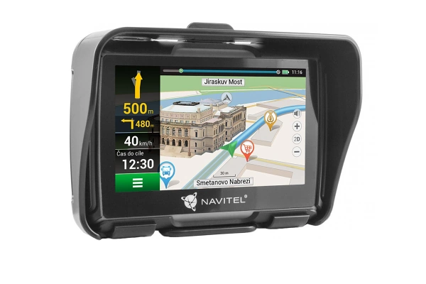 Recenze navigace na motorku Navitel G550 (2017)