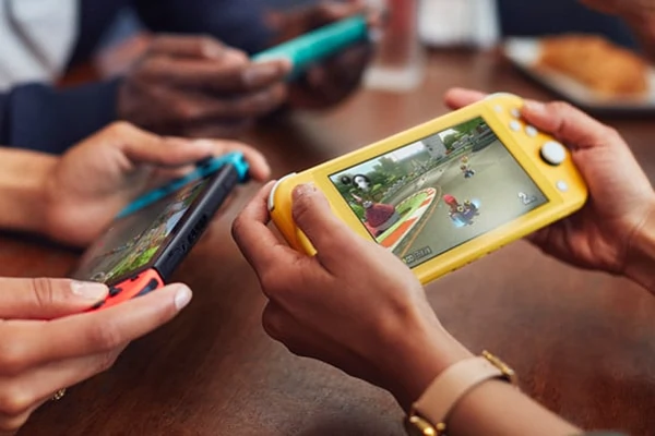 Recenze hern konzole do ruky Nintendo Switch Lite (2021)