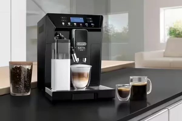 Recenze automatick kvovar De'Longhi Eletta Cappuccino Evo ECAM 46.860.B (2022)