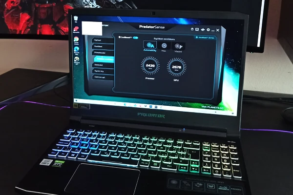 Recenze notebook Acer Predator Helios 300 (2021)