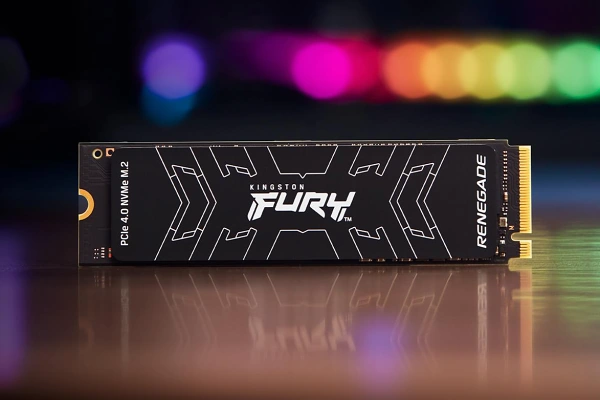 Recenze NVMe SSD disk Kingston Fury Renegade (2021)