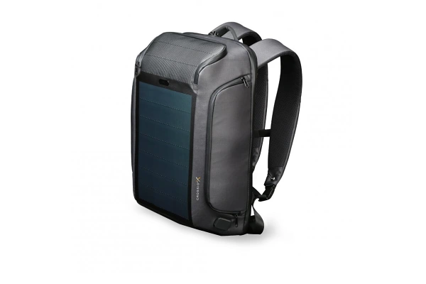 Recenze solrn nabjeka Crossio SolarBag Lumee (2022)